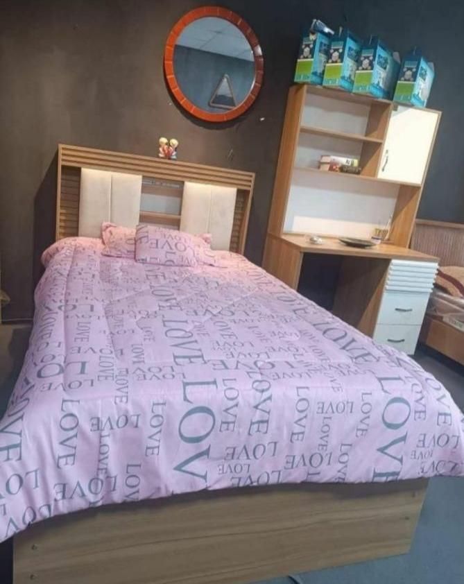 تخت یک نفره.سرویس خواب . تخت یک نیم نفره سنبل|تخت و سرویس خواب|مشهد, گلبرگ شمالی|دیوار