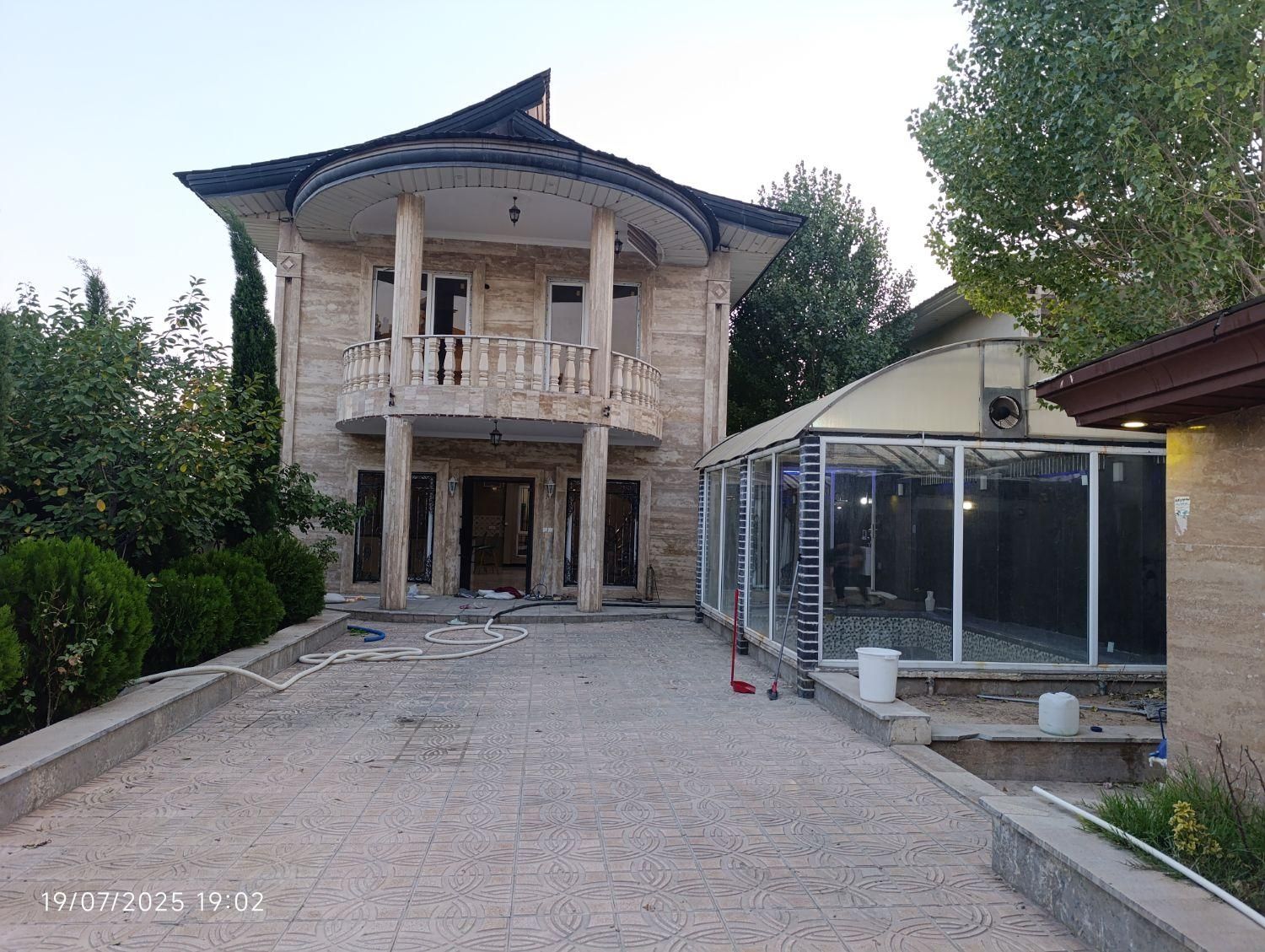 فروش خانه ویلایی ۲۵۰ متری ۲ خوابه|فروش خانه و ویلا|رودهن, |دیوار