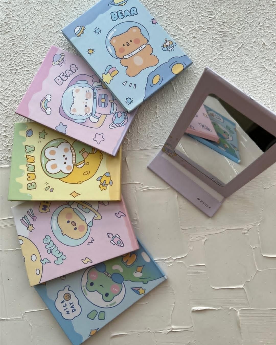 آینه کتابی|آرایشی، بهداشتی، درمانی|فسا, |دیوار