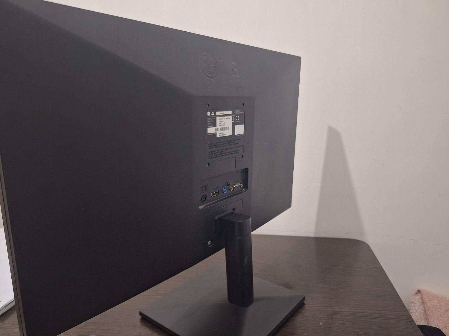 مانیتور LG|قطعات و لوازم جانبی رایانه|گلستان (تهران), |دیوار