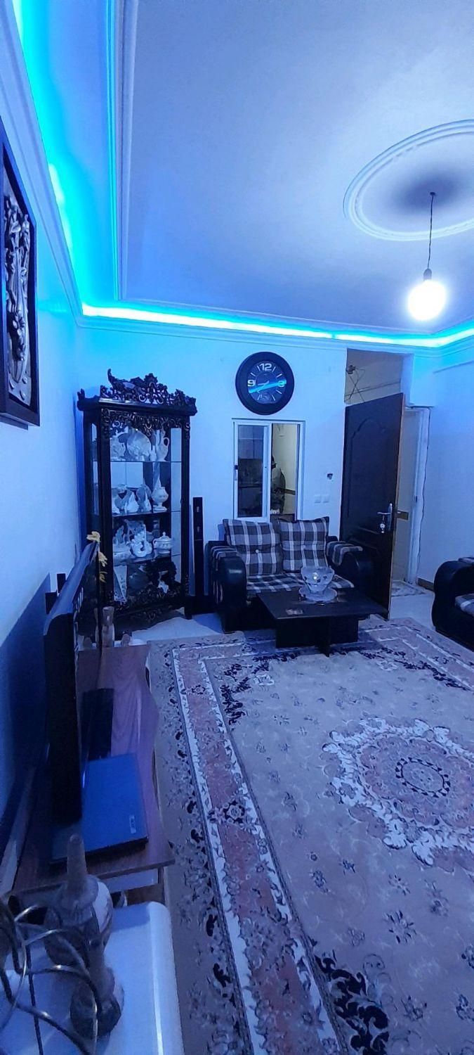 اجاره ۶۵متری طبقه همکف پارکینگ حمیدیان امیرکبیر|اجارهٔ آپارتمان|رشت, پاره بیجار|دیوار