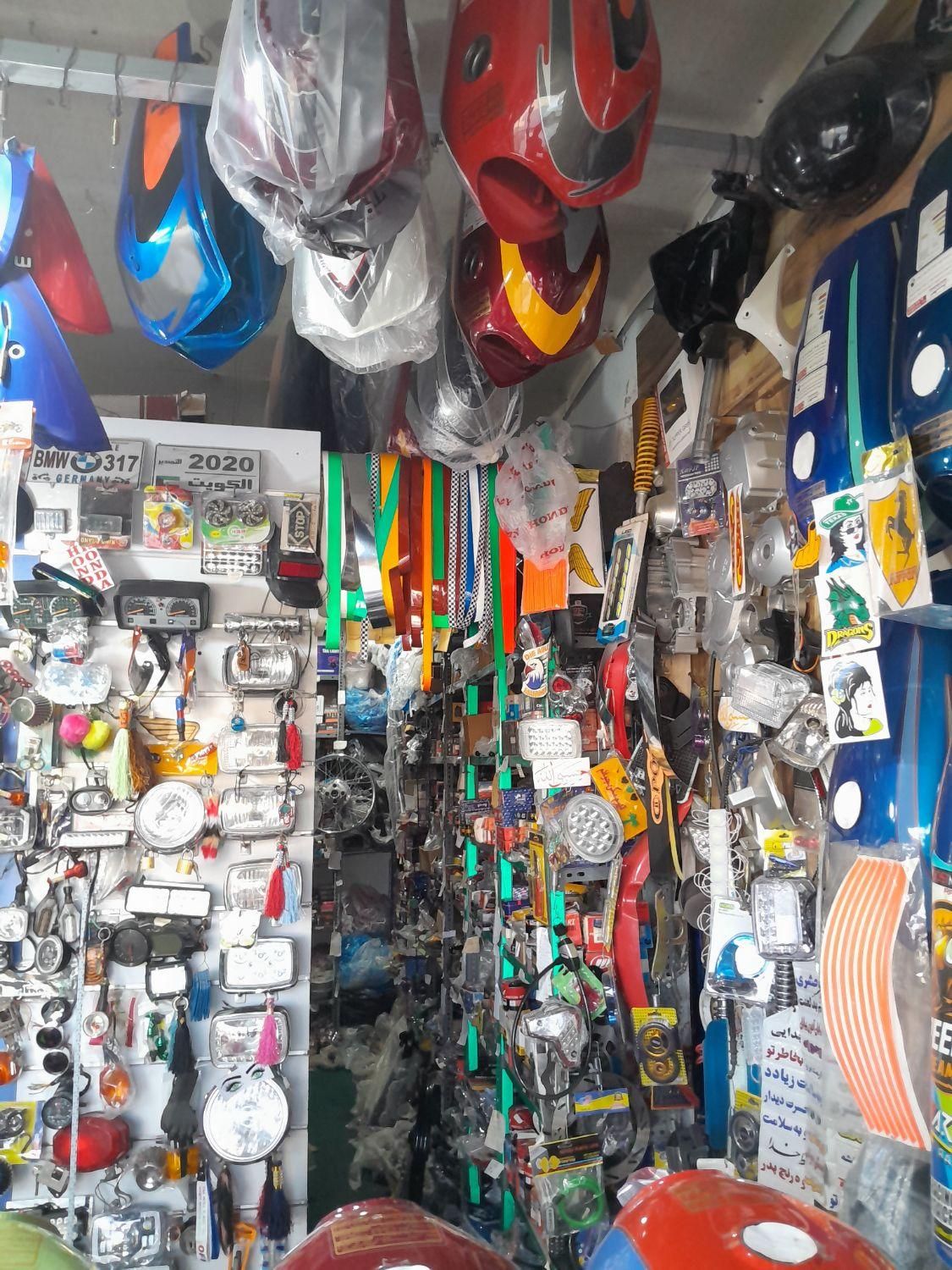 واکذاری لوازم یدکی موتورسیکلت|فروش مغازه و غرفه|چابهار, |دیوار