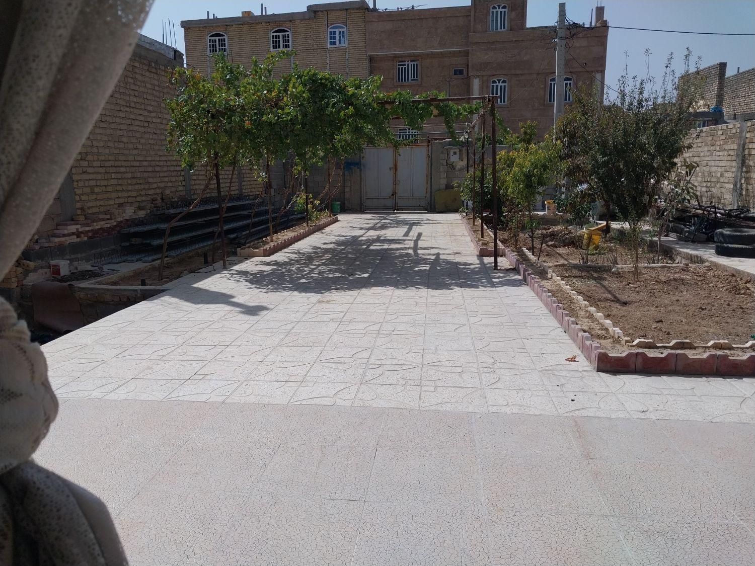 منزل مبله دودج|اجارهٔ کوتاه‌مدت آپارتمان و سوئیت|زرقان, |دیوار