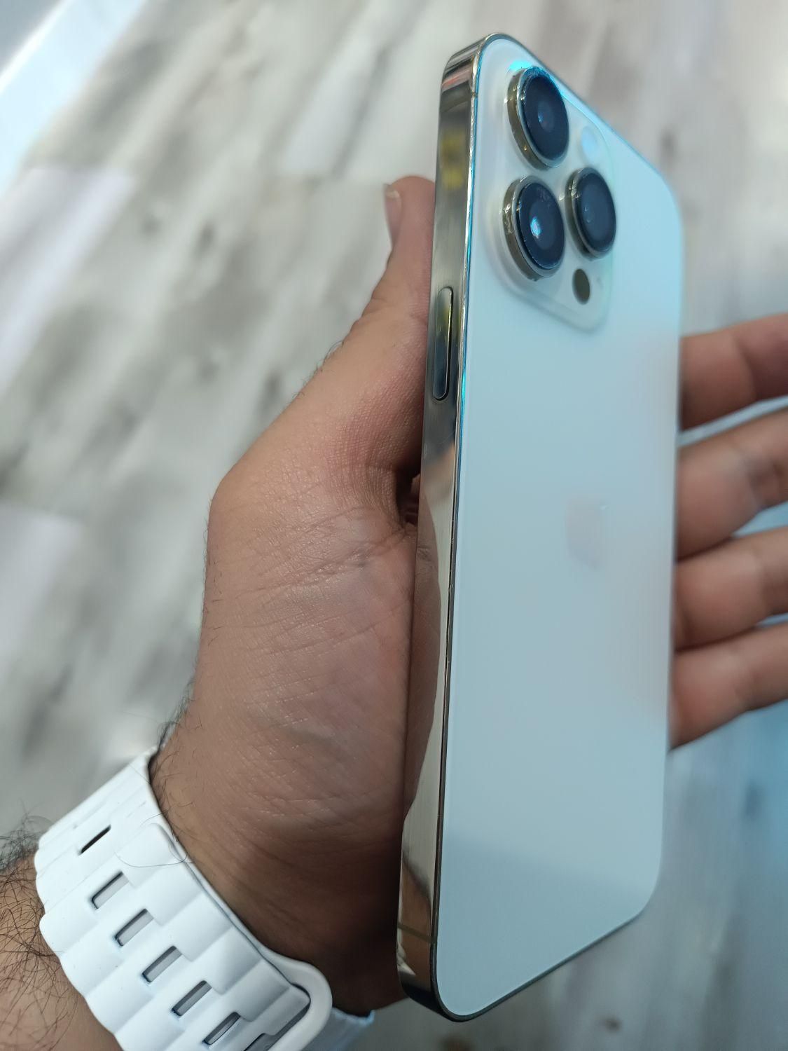 اپل iphone 14 Pro Max با حافظهٔ ۲۵۶ گیگابایت|موبایل|تهران, باغ فیض|دیوار