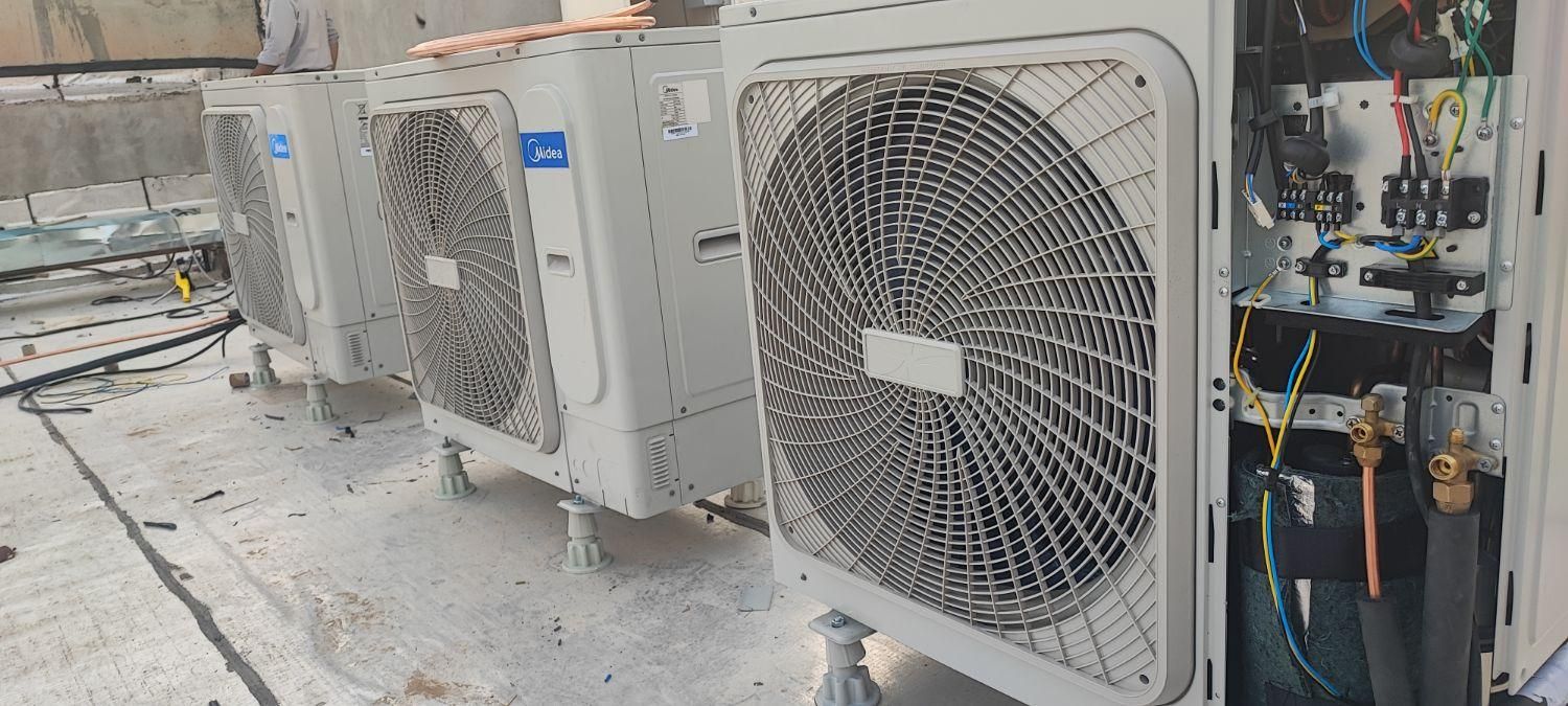 نصاب کولر گازی تعمیرکولرگازی و شارژ گاز وتعمیر برد|خدمات پیشه و مهارت|خرم‌آباد, |دیوار