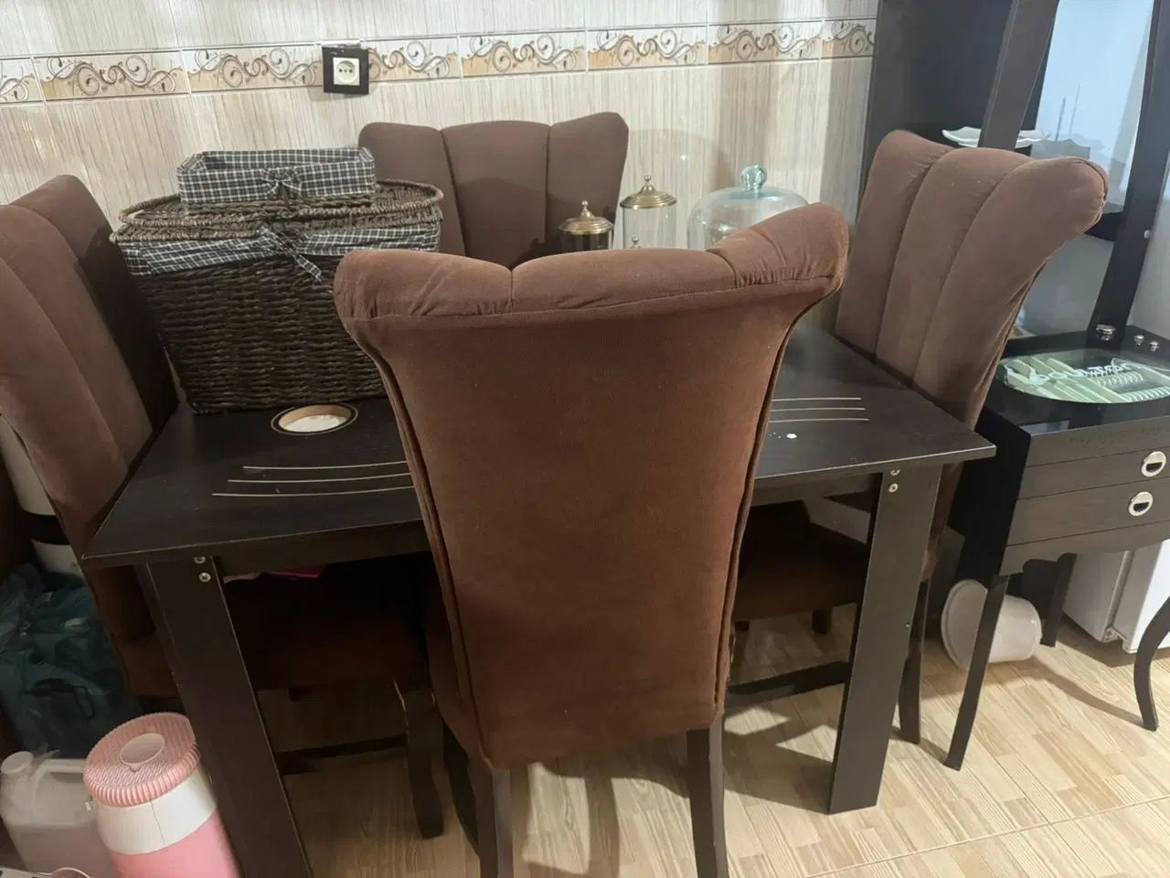 مبل راحتی۸نفره ،بوفه، غذاخوری۴نفره آینه کنسول چوبی|مبلمان خانگی و میز عسلی|سلماس, |دیوار