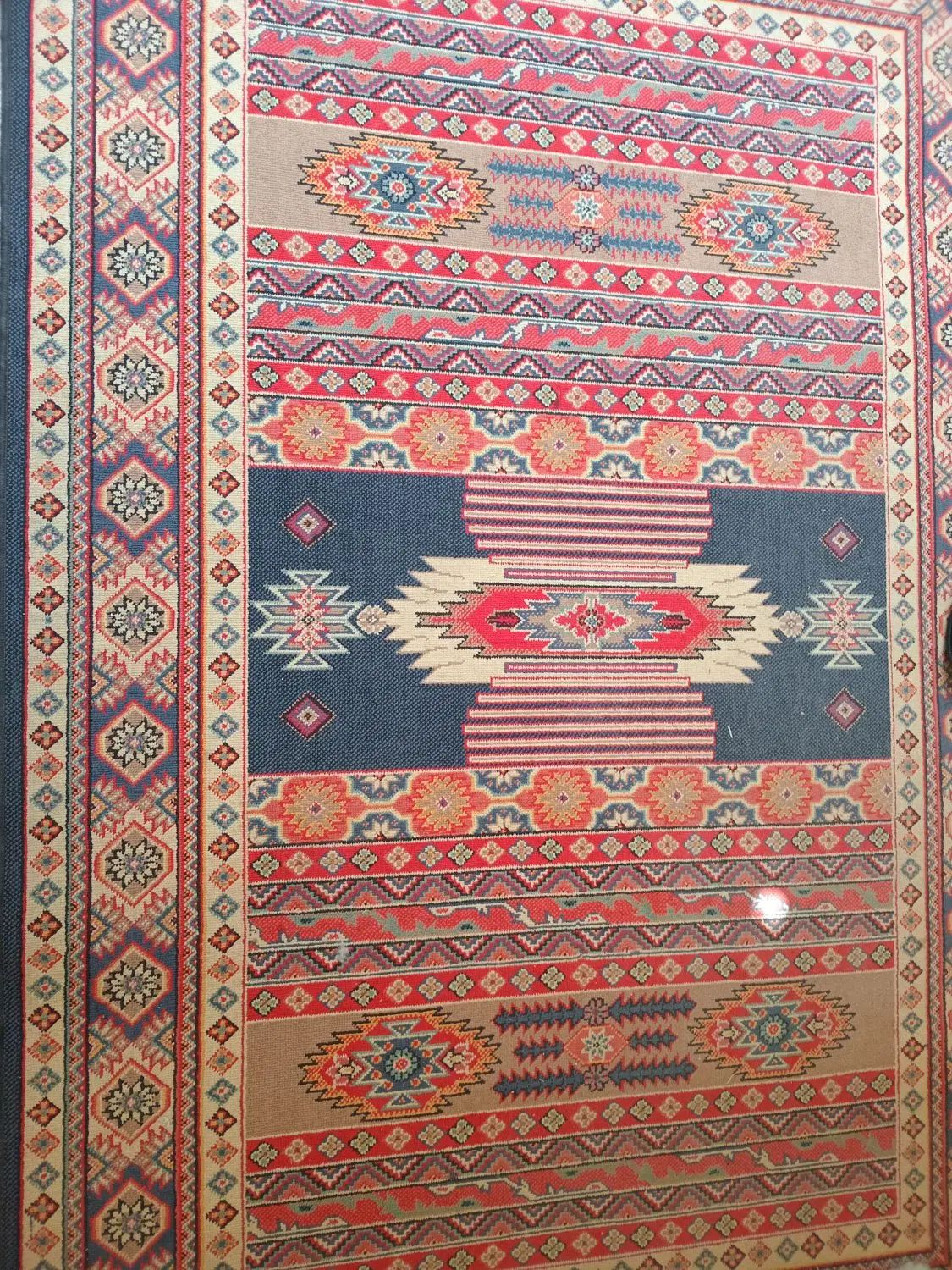فرش ۲×۱.۵ با ۲ عدد پادری|فرش|رشت, رشتیان|دیوار