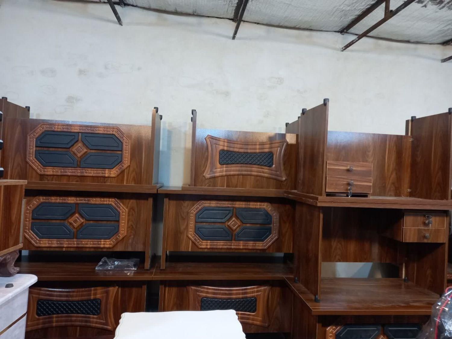 میز در طرح های مختلف|مبلمان اداری|کاشان, زیدی|دیوار