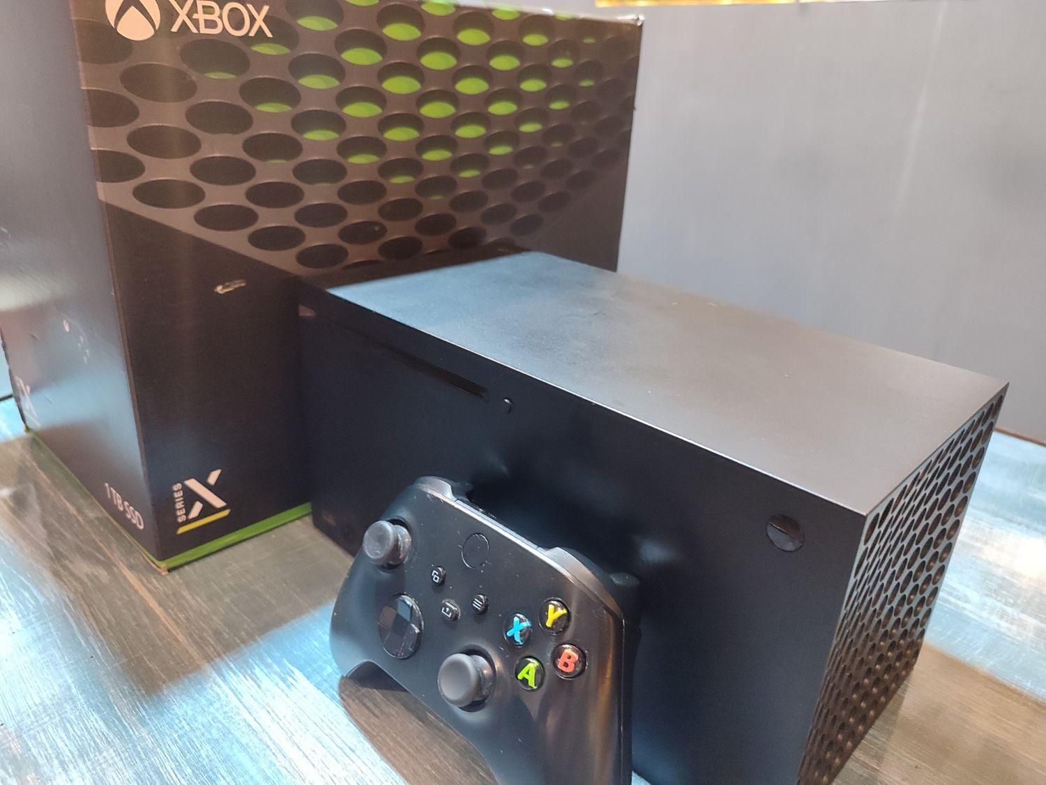Xbox Series X به همراه گیم پس آلتیمیت|کنسول، بازی ویدئویی و آنلاین|صومعه‌سرا, |دیوار
