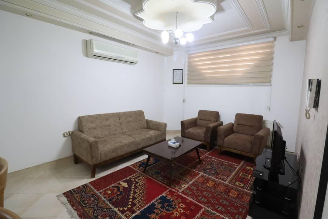 آپارتمان ۲ خوابه در قدوسی|اجارهٔ کوتاه‌مدت آپارتمان و سوئیت|شیراز, قدوسی شرقی|دیوار