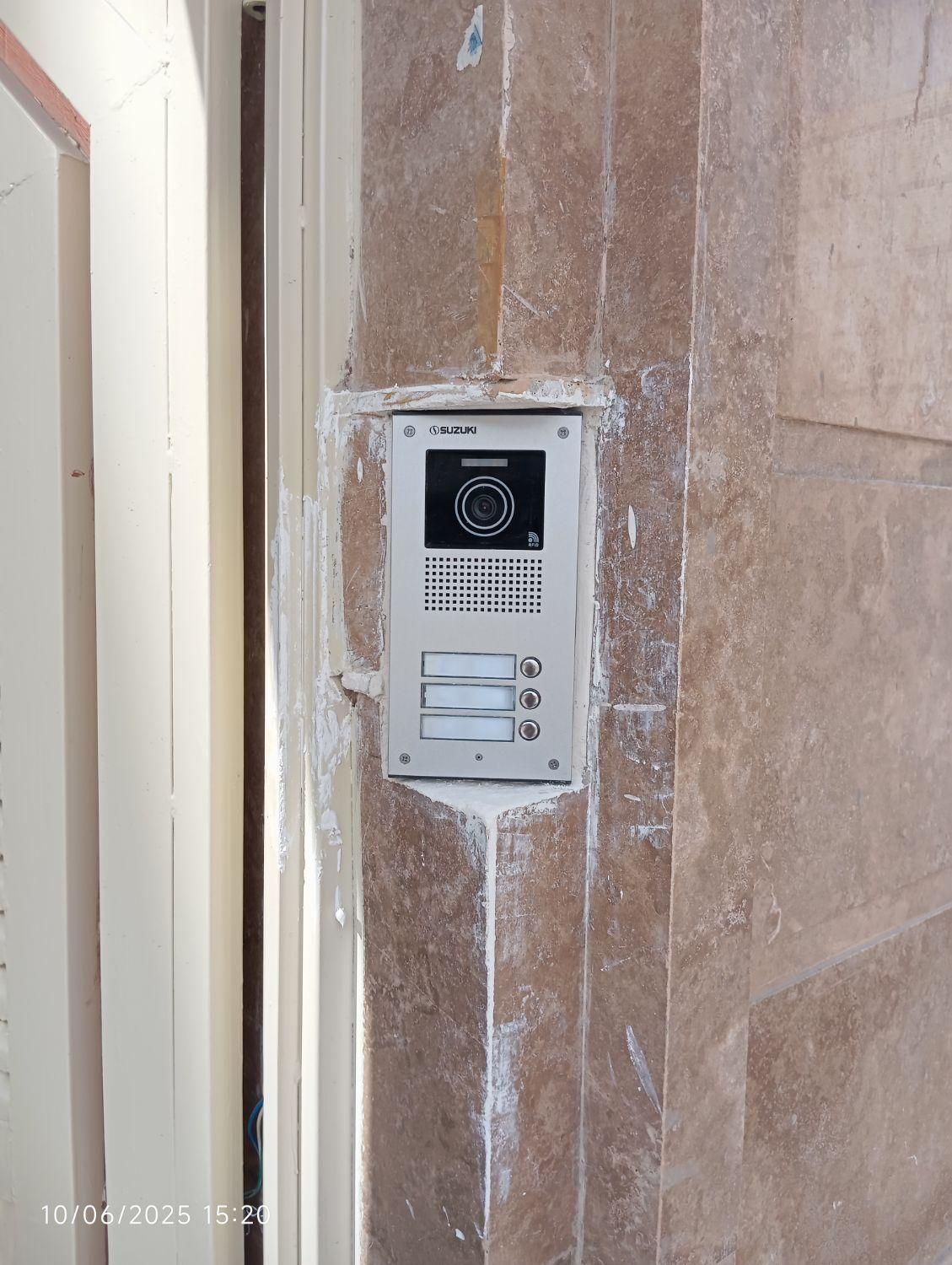 نصب و تعمیر انواع آیفون صوتی و تصویری|خدمات پیشه و مهارت|زاهدان, |دیوار