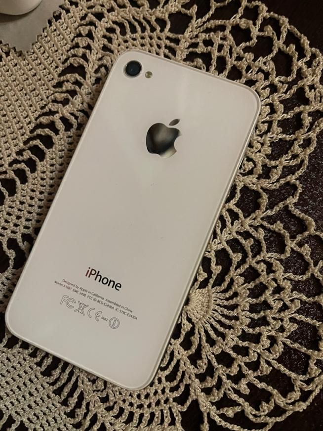 اپل iPhone 4s سفید اصل|موبایل|رشت, انصاری|دیوار