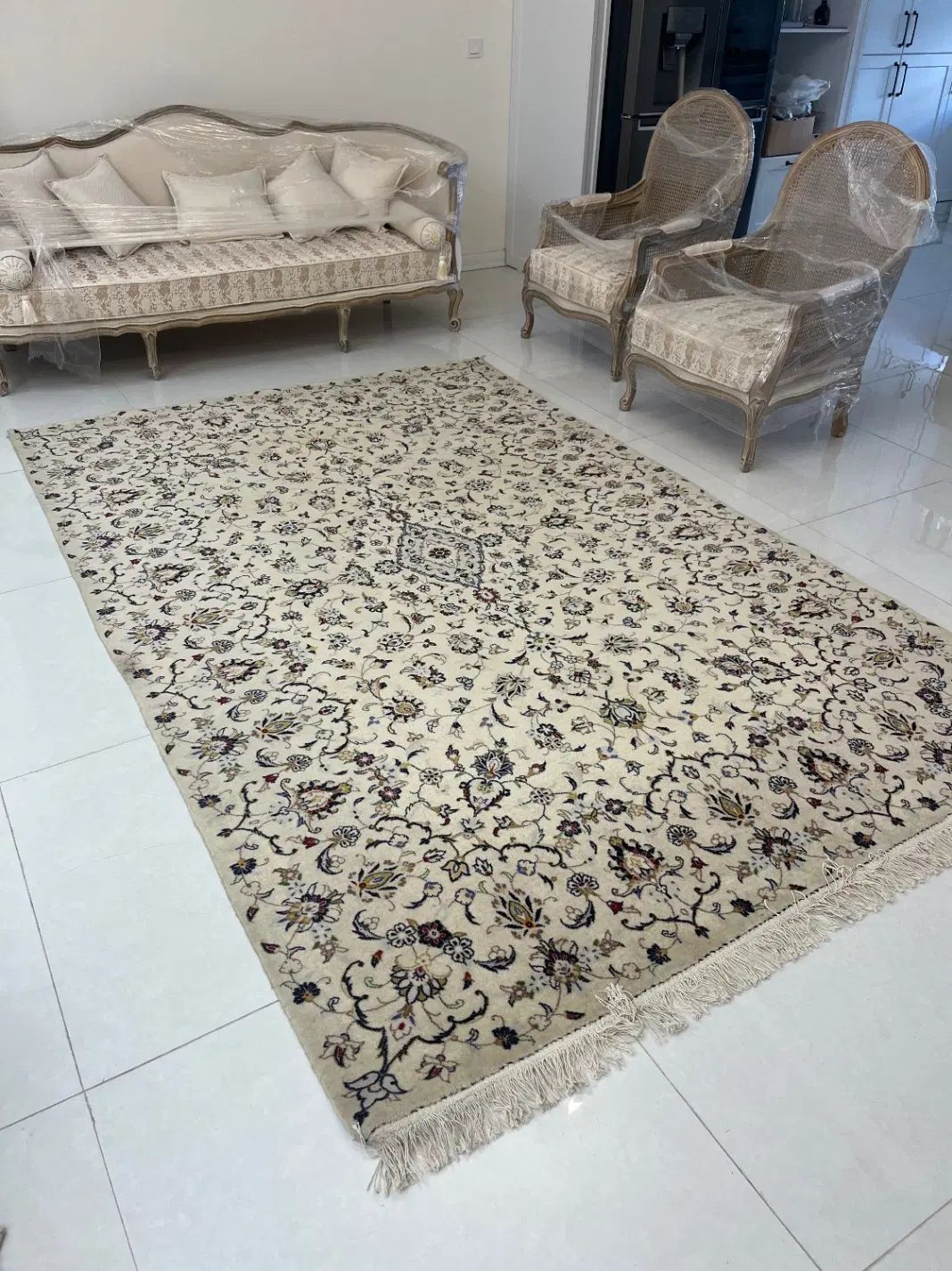 فرش دستبافت کاشمر|فرش|کرج, باغستان|دیوار