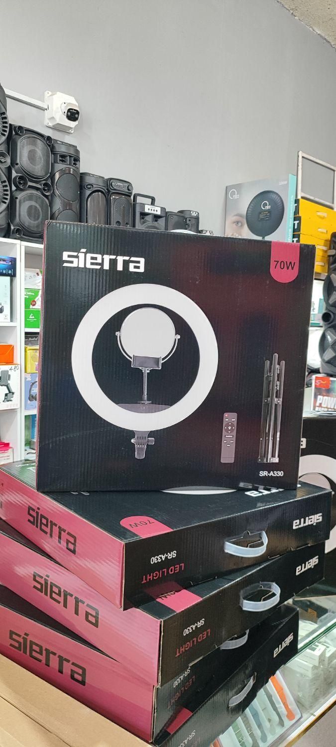 رینگ لایت ۷۰ وات اصلی همراه پایه|دوربین عکاسی و فیلم‌برداری|قزوین, |دیوار