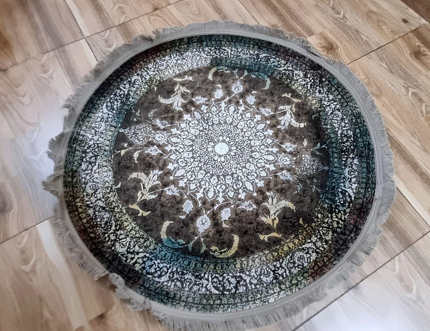 قالیچه گرد ۱ متری|فرش|بندر انزلی, سپه|دیوار