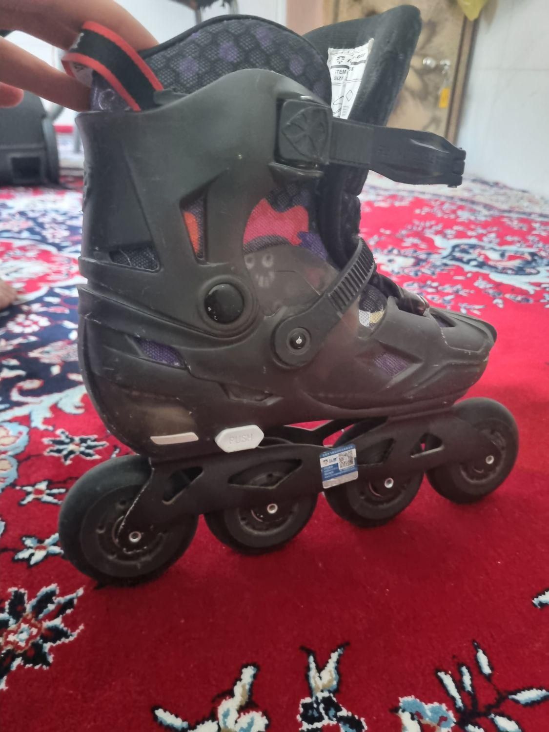 اسکیت سایز۳۲تا۳۶.مرودشت|دوچرخه، اسکیت، اسکوتر|مرودشت, بیست متری بیمارستان|دیوار