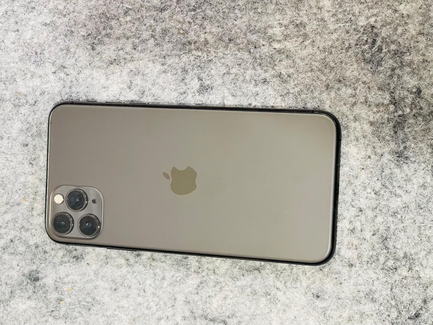 11pro maxs|موبایل|گرگان, |دیوار