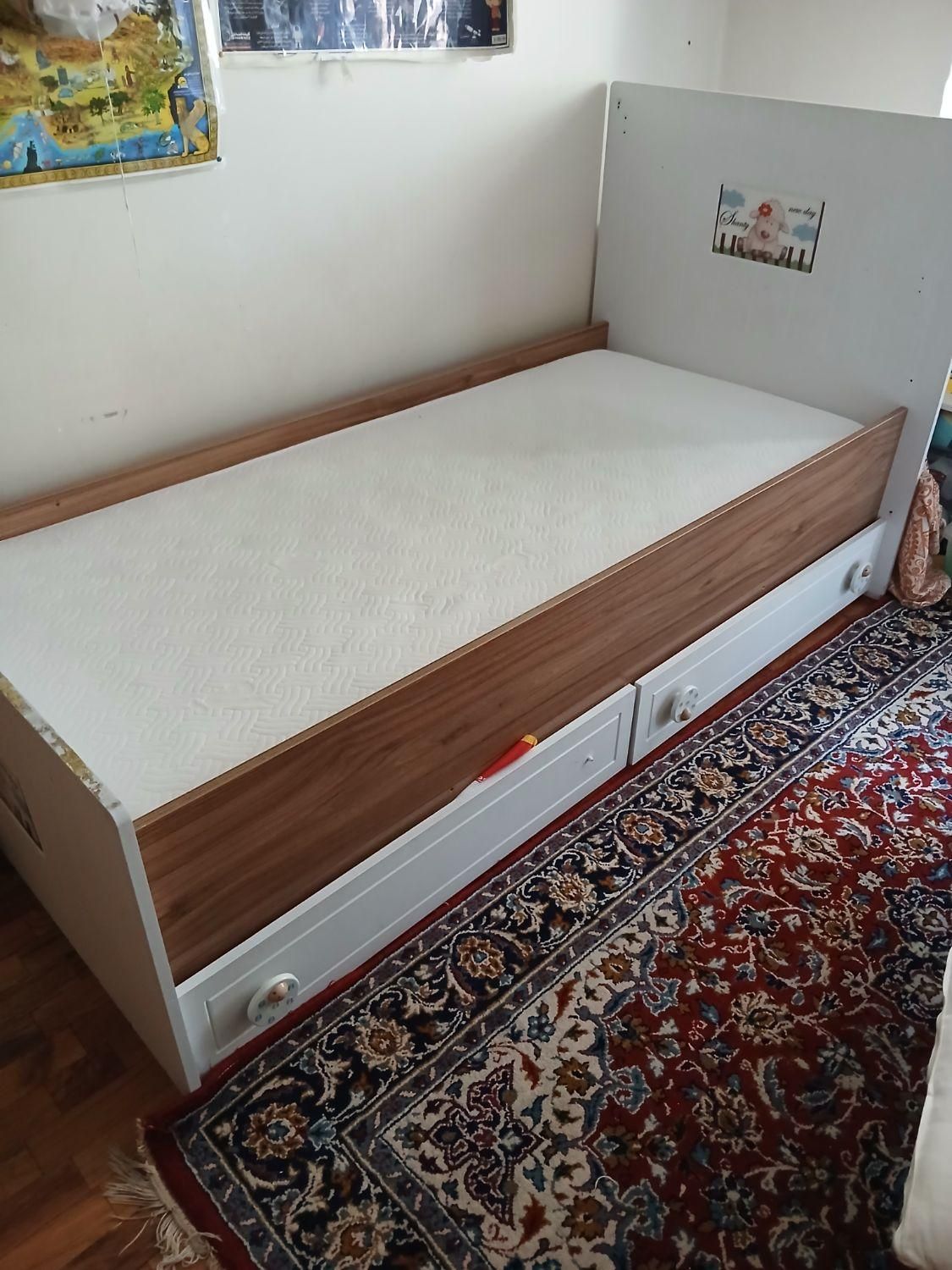 تخت کودک و نوجوان با تشک و کاور تشک و حفاظ|تخت و سرویس خواب|تهران, آجودانیه|دیوار