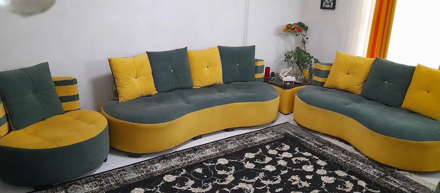 مبل هفت نفره سالم سالم|مبلمان خانگی و میز عسلی|رشت, یخسازی|دیوار