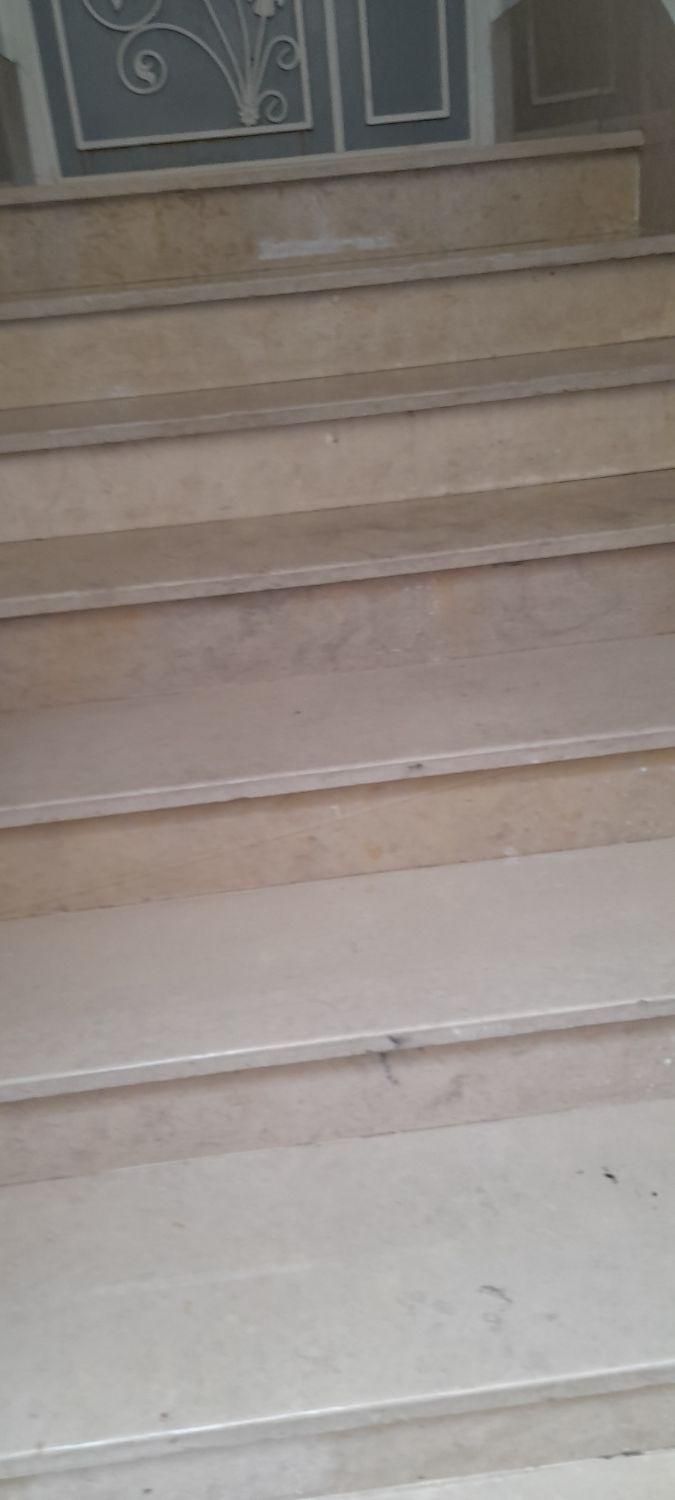 کمکی ثابت میخاهم بابت راه پله|استخدام سرایداری و نظافت|نسیمشهر, |دیوار