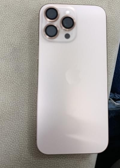اپل iPhone 16 Pro Max با حافظهٔ ۲۵۶ گیگابایت|موبایل|قم, سراجه (۱۵ خرداد)|دیوار
