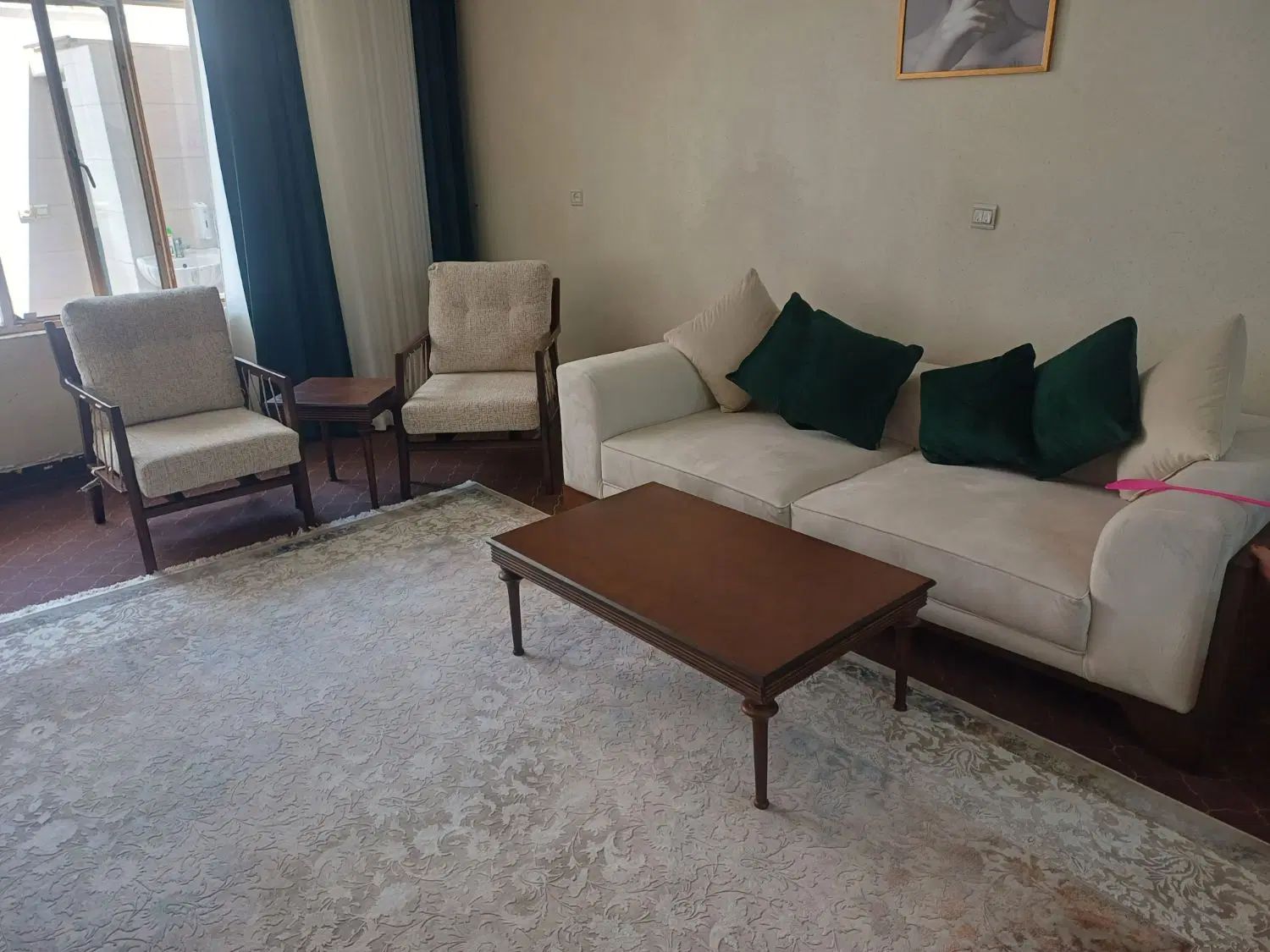 مبل تمام گردو|مبلمان خانگی و میز عسلی|اصفهان, خیادان|دیوار