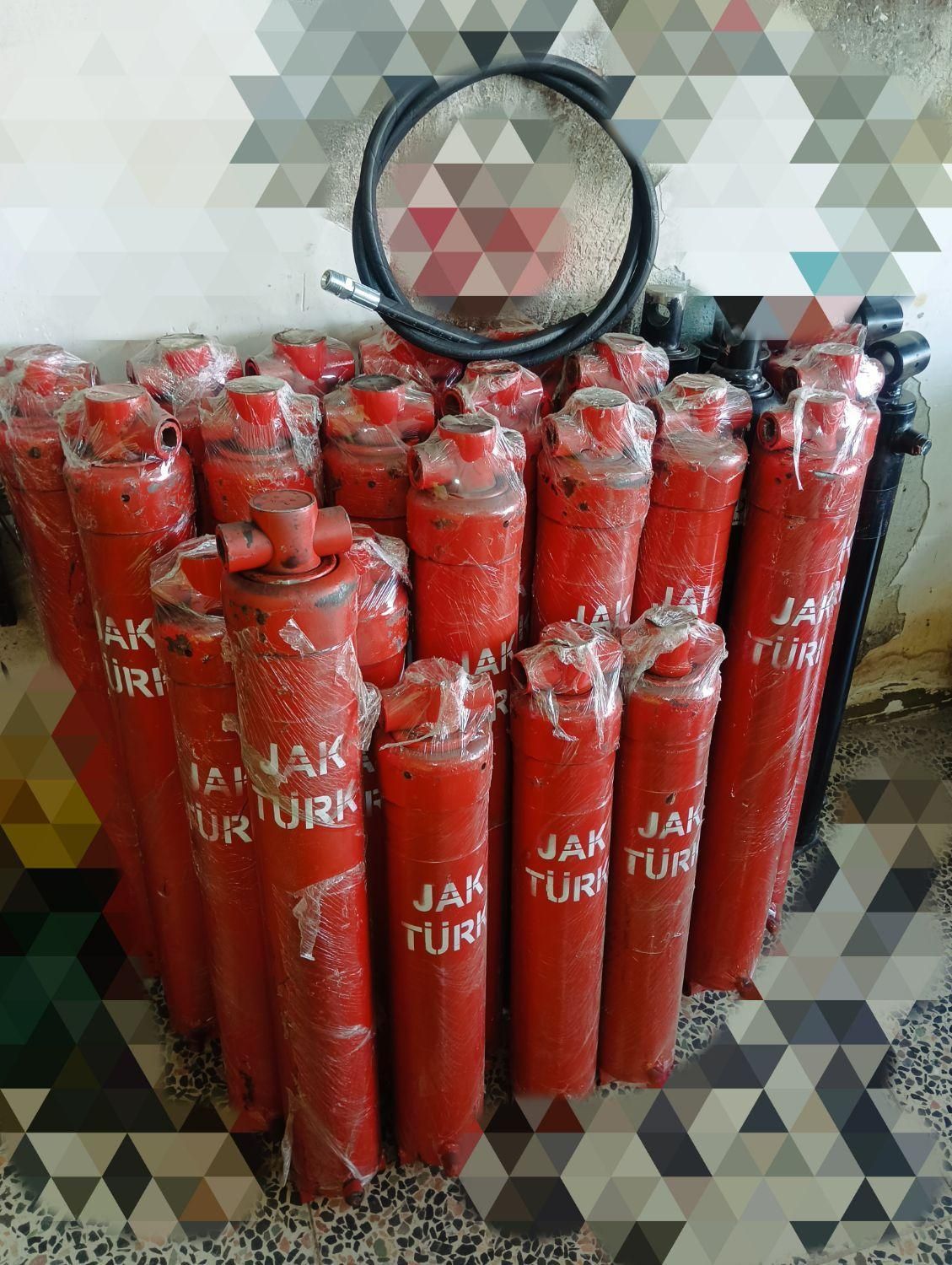 جک بیل تراکتور رهنورد.|قطعات یدکی و لوازم جانبی|خمینیشهر, |دیوار