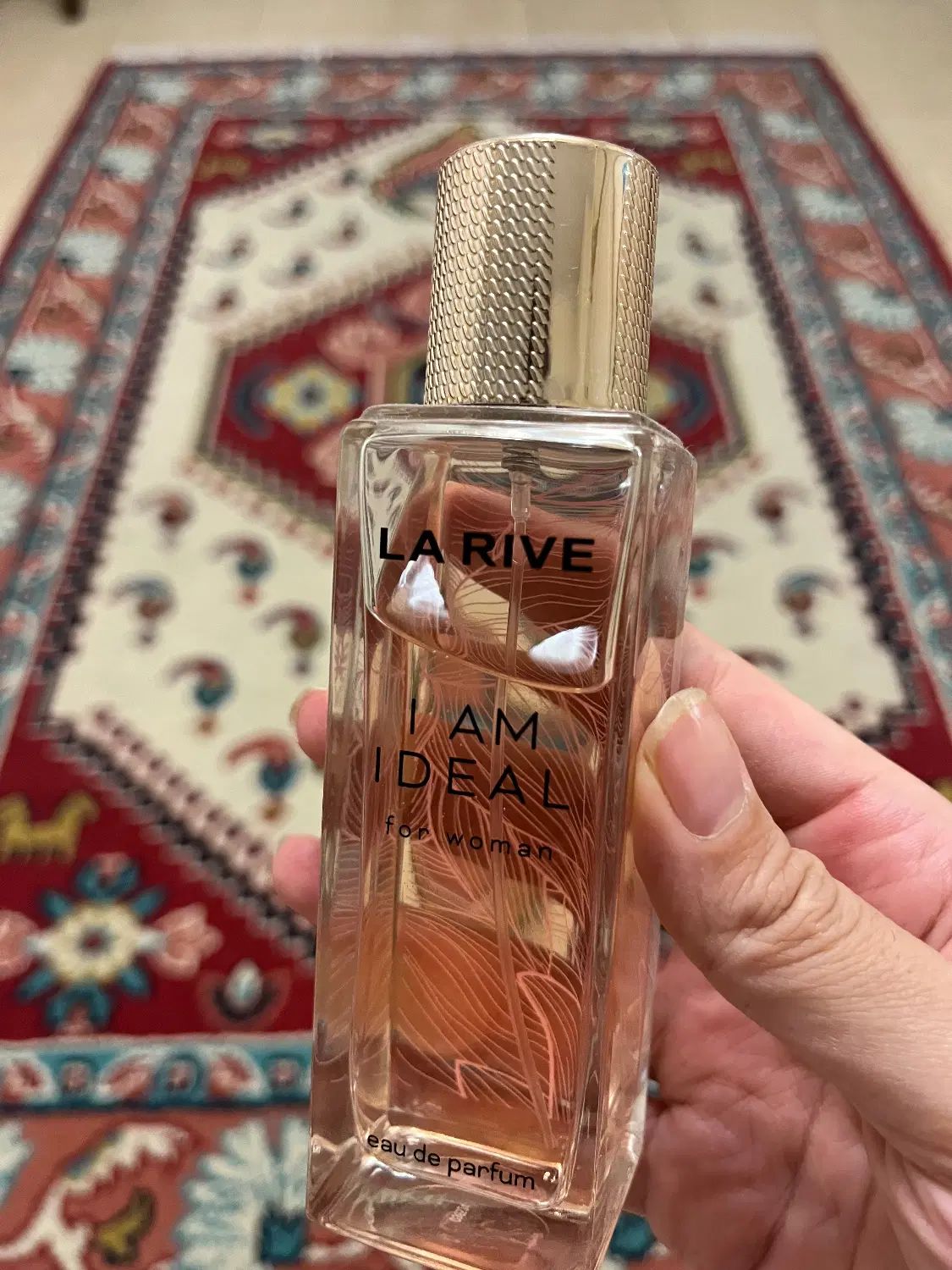 عطر la Riveمدلi am ideal|آرایشی، بهداشتی، درمانی|تهران, تهرانسر غربی|دیوار