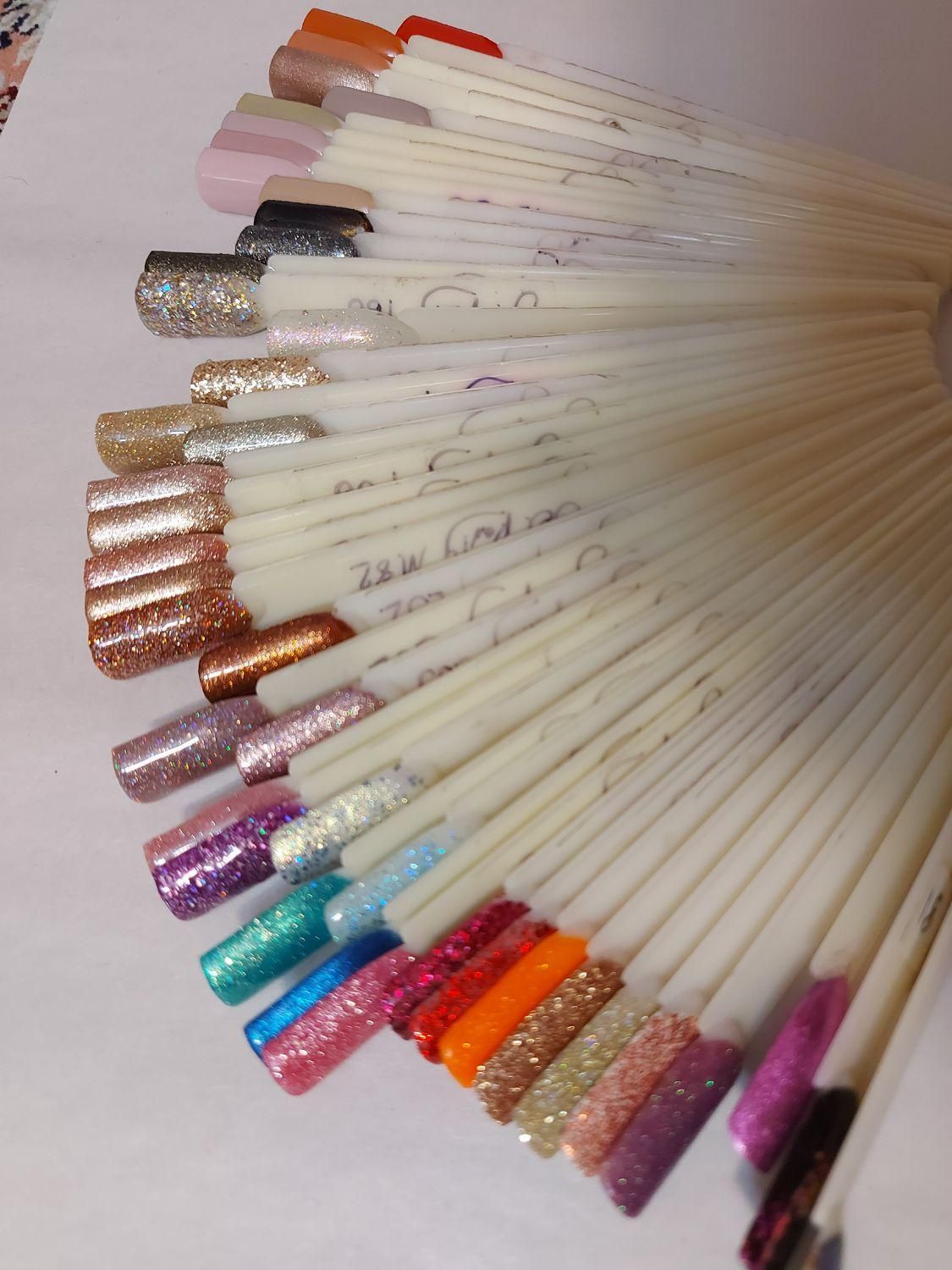 لاک ژل ، وسایل کاشت ناخن، کرم پودر|آرایشگاه و سالنهای زیبایی|فسا, |دیوار