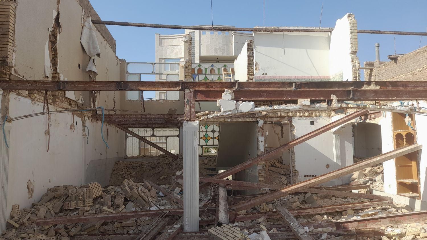 تخریب ساختمان و اجرای تخصصی سازه نگهبان|خدمات پیشه و مهارت|یزد, |دیوار