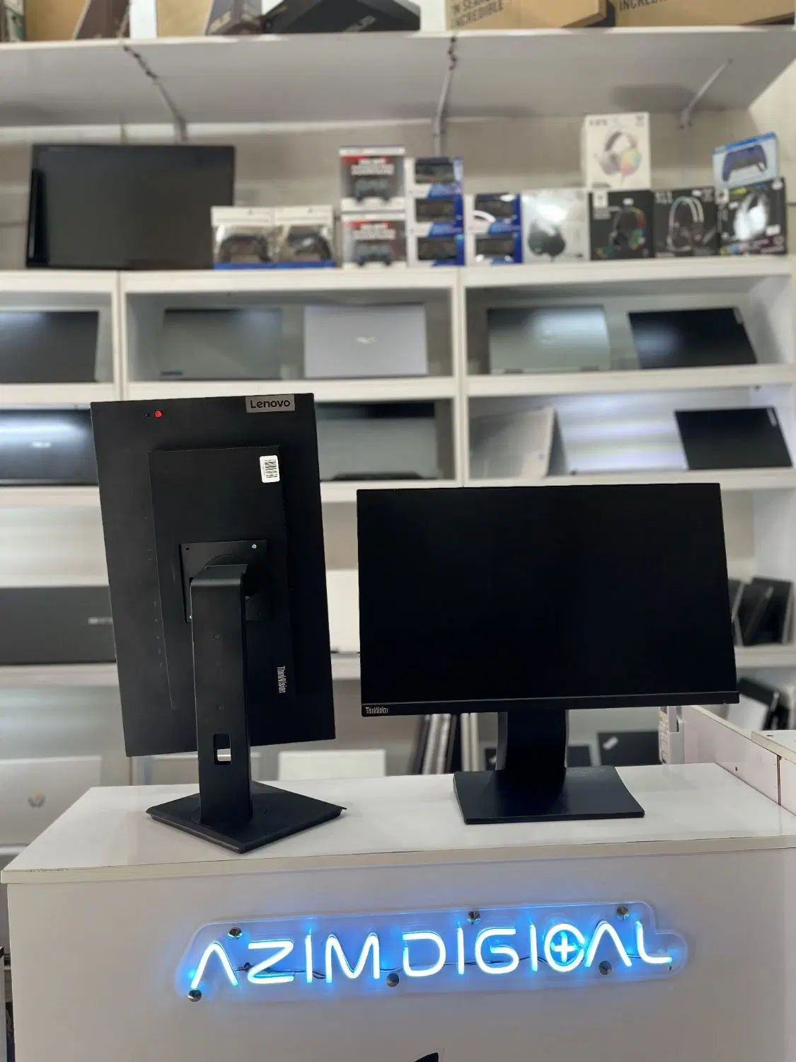 Lenovo thinkvision 24 2k ips 99RGB مانیتور|قطعات و لوازم جانبی رایانه|رشت, دیلمان|دیوار