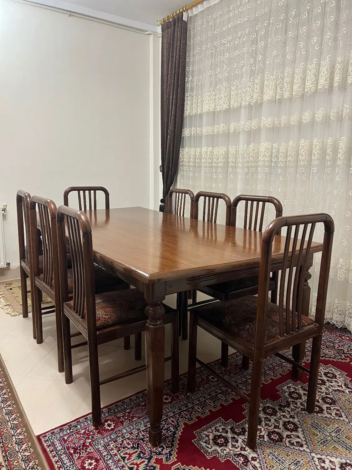 میز نهارخوری با چوب گردو درجه یک،۸ نفره،ظریف و شیک|میز و صندلی غذاخوری|شاهرود, |دیوار