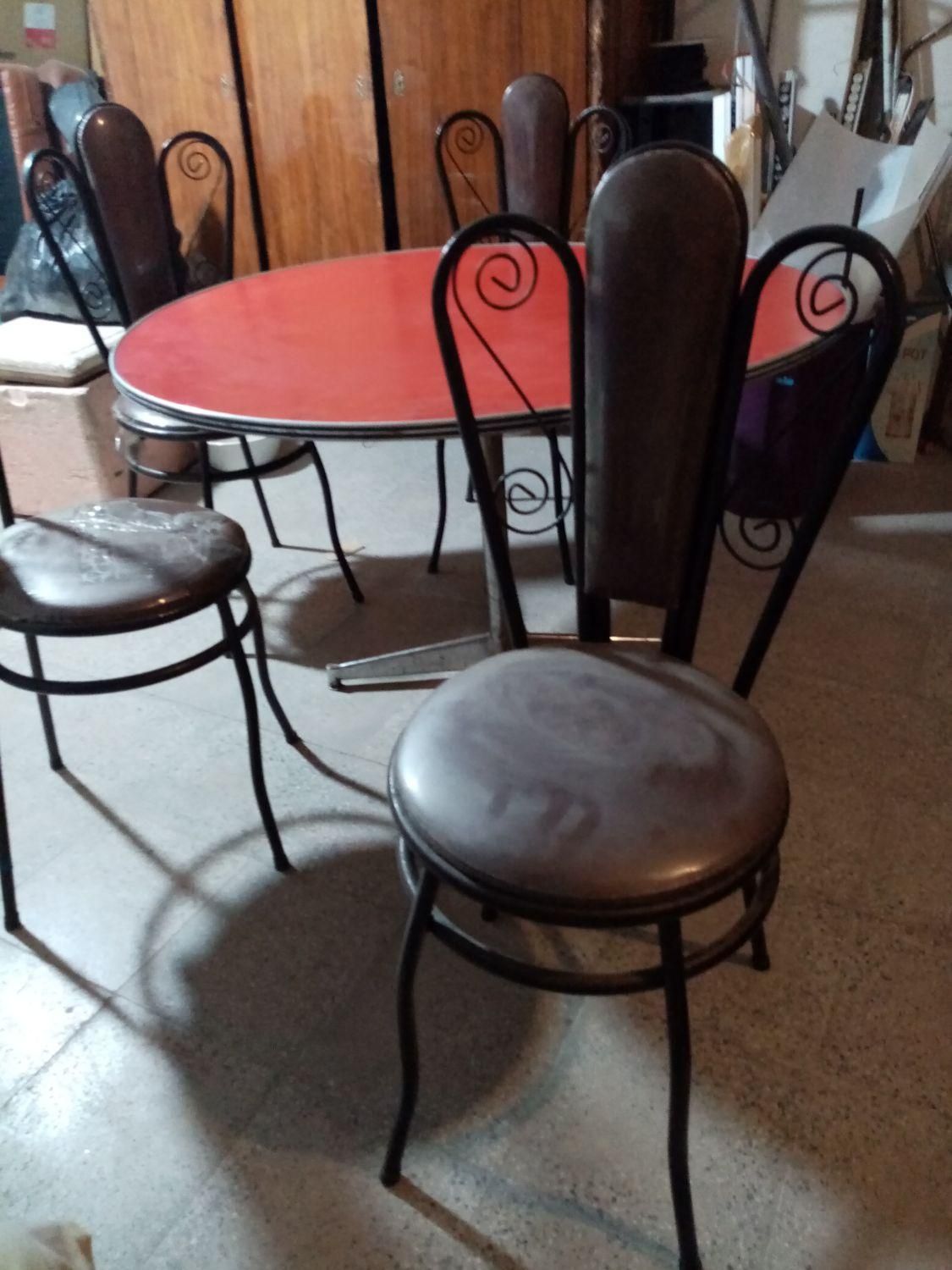 صندلی فرفورژه روکش چرمی بامیز|میز و صندلی غذاخوری|اصفهان, ناژوان|دیوار