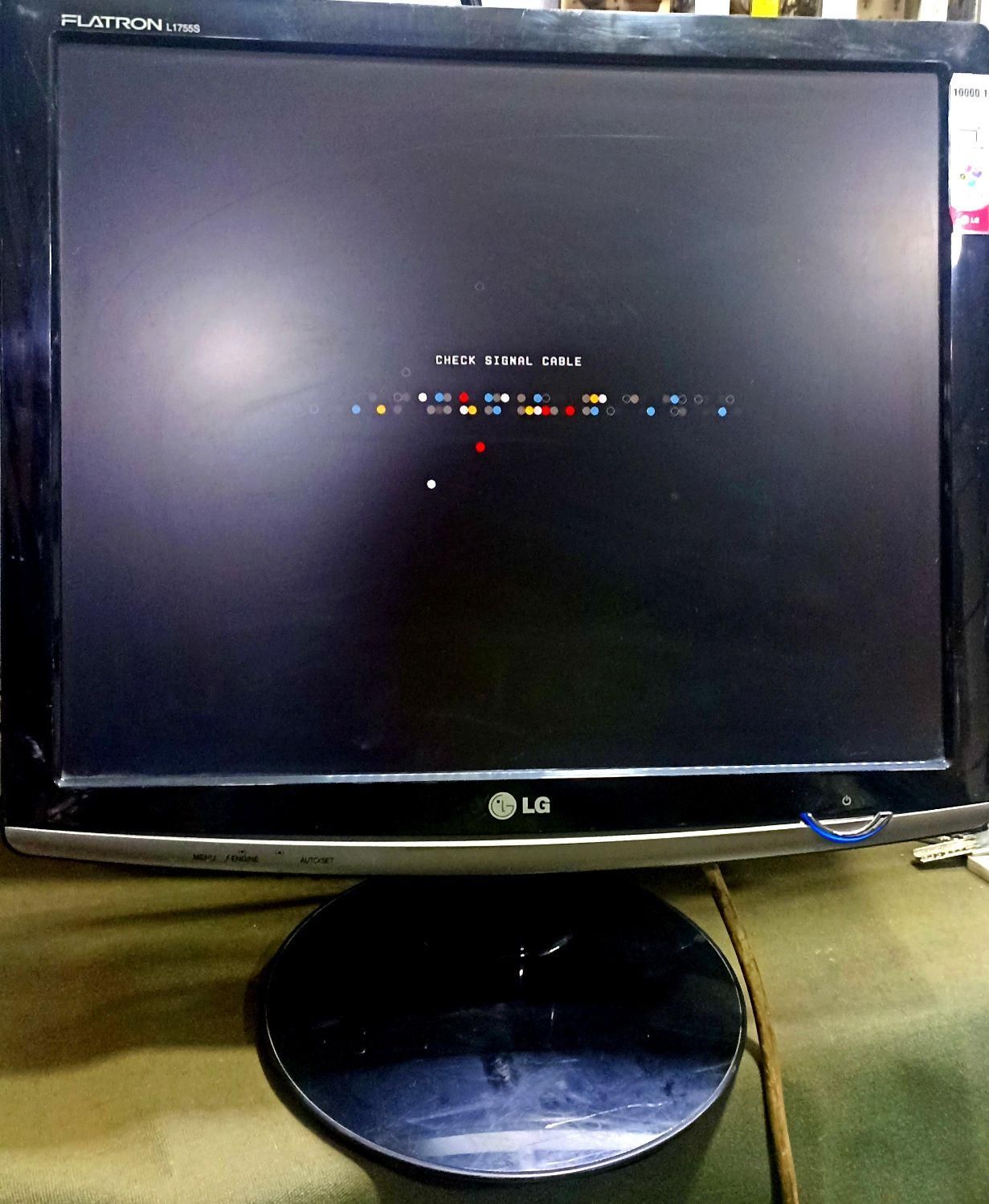 مانیتور اقتصادی با ضمانت - ۱۵ و ۱۷ و ۱۹ اینچ|قطعات و لوازم جانبی رایانه|فردیس, شهرک ۱۱۰|دیوار