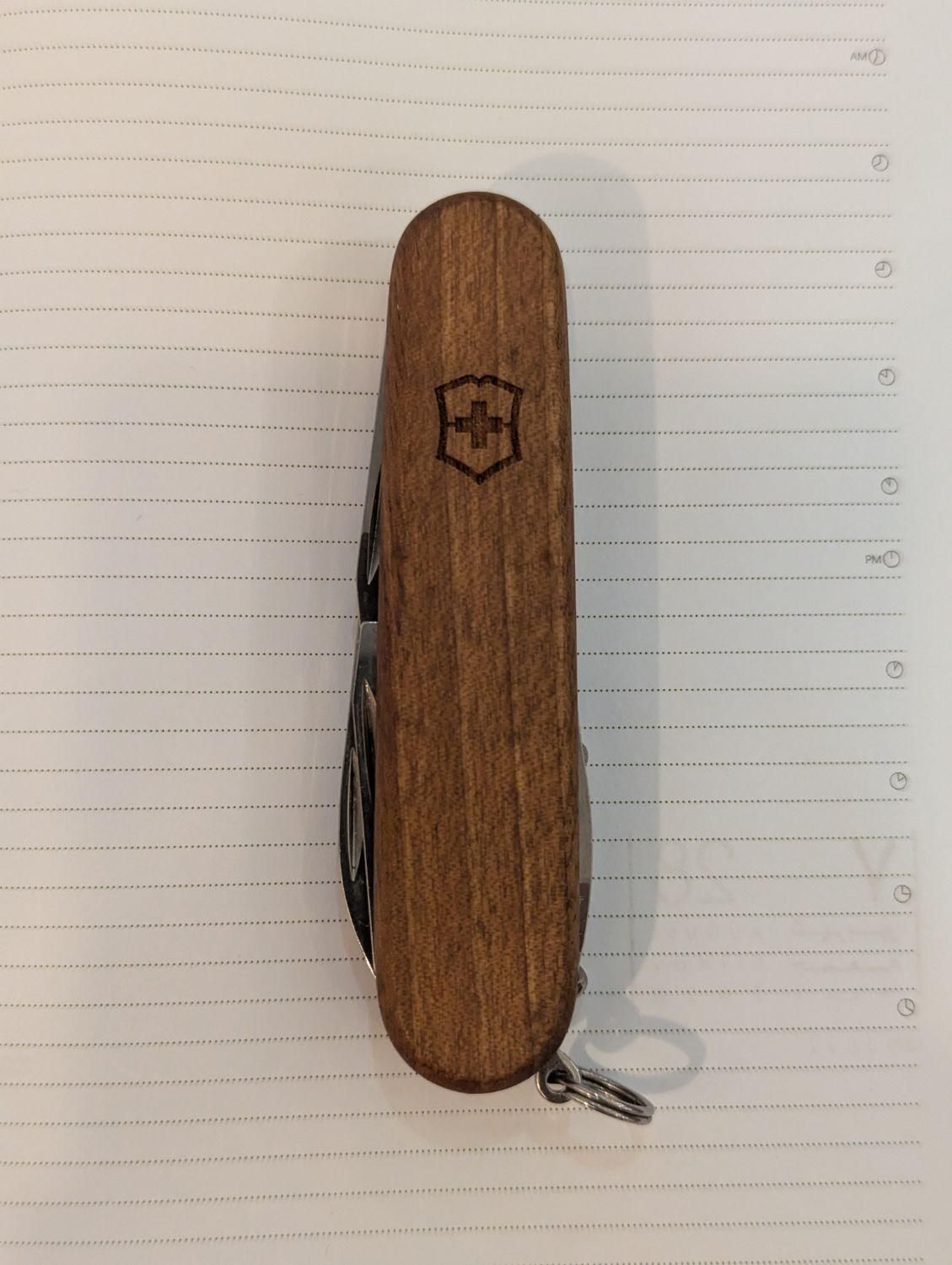 چاقو ویکتورینوکس اسپارتان Victorinox Spartan Wood|کوهنوردی و کمپینگ|تهران, ستارخان|دیوار