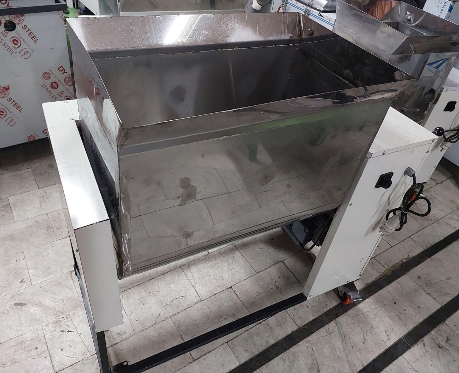 آفتابگرد پسته ،تفت0تخمه،مغازه ای ،دستگاه،پزی باگاز|اجاق گاز و لوازم برقی پختوپز|تهران, تهرانسر شرقی|دیوار