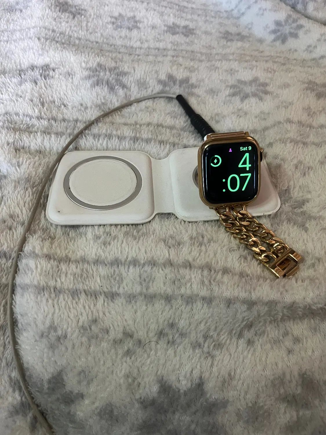 شارژر بی سیم یا مگ سیف اورجینال اپل magsafe مک سیف|لوازم جانبی موبایل و تبلت|مشهد, حیدرآباد|دیوار