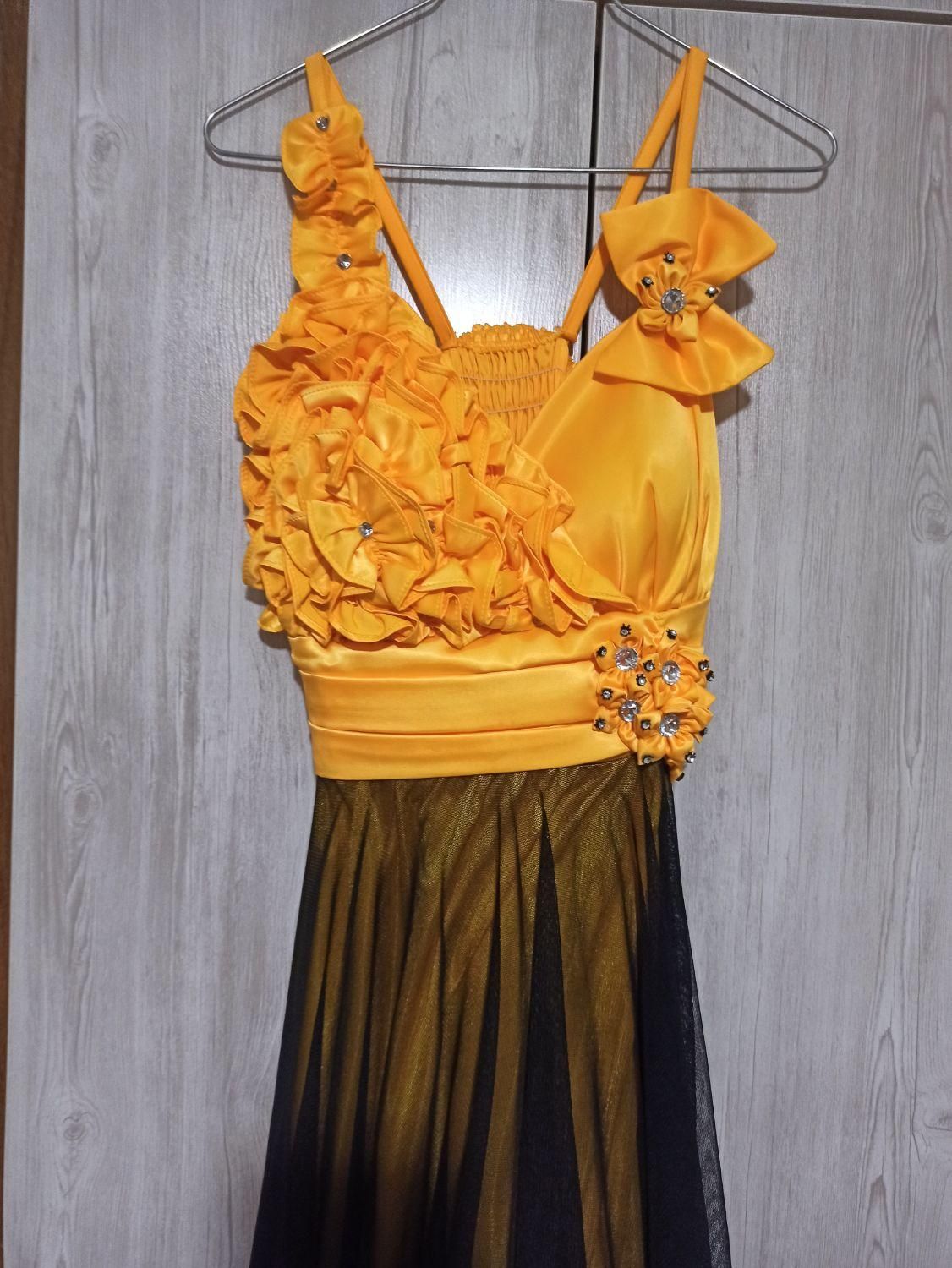 دوعددپیراهن مجلسی کاملا نو|لباس|ری, دولتآباد|دیوار