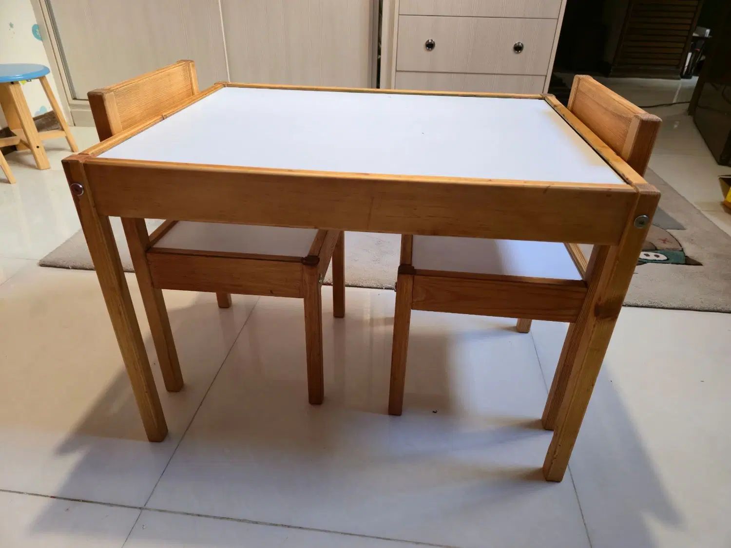 میز و صندلی کودک چوبی طرح ایکیا IKEA|میز تحریر و کامپیوتر|اصفهان, فیض|دیوار