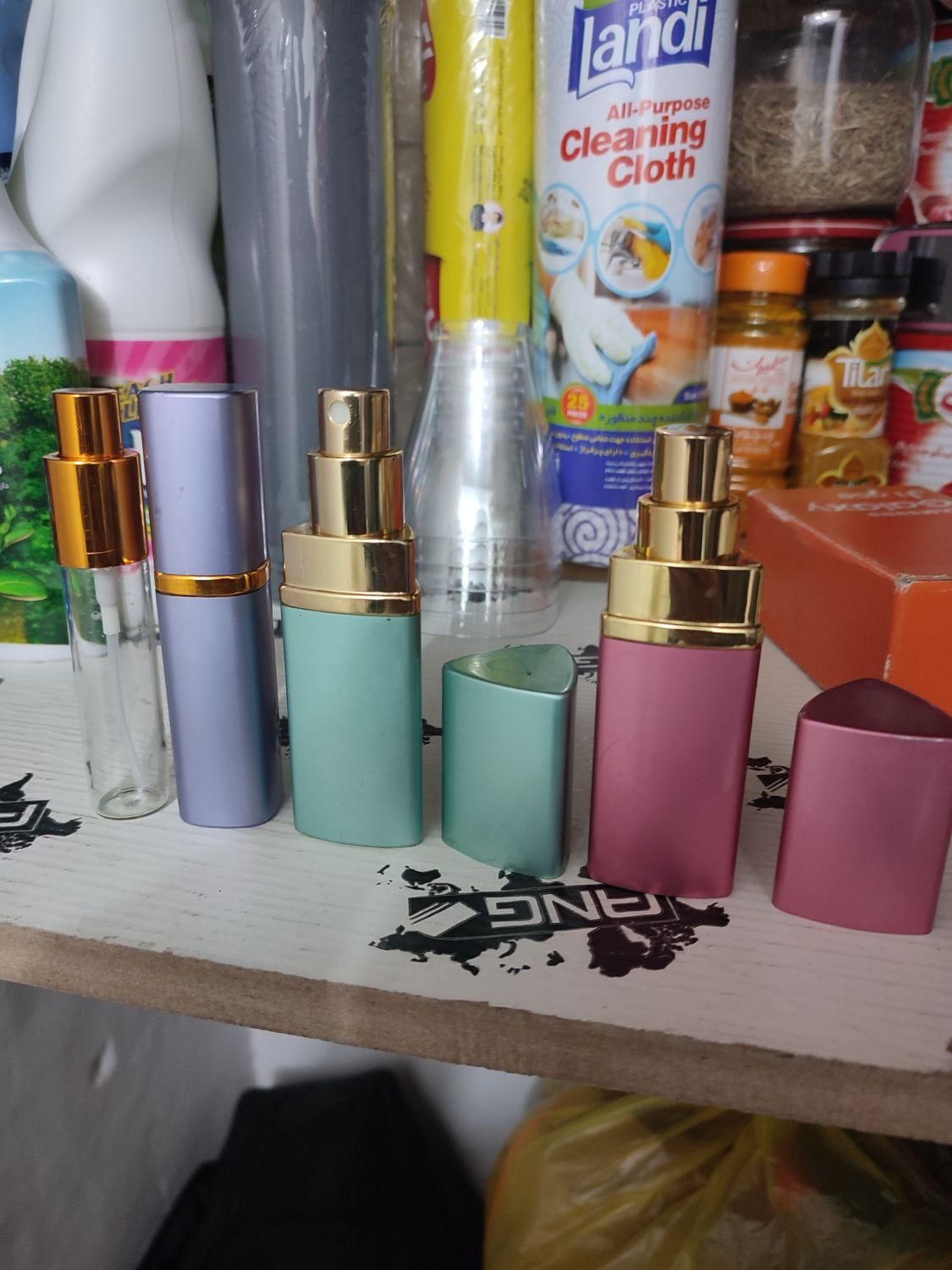 بطری عطر اسپری دار سالم|آرایشی، بهداشتی، درمانی|قم, هنرستان|دیوار