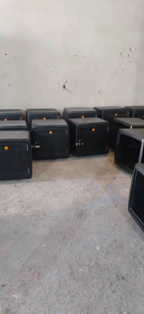 واگذاری کارگاه تولید باکس پیک موتوری فایبر گلاس|ماشین‌آلات صنعتی|قرچک, شهرک صنعتی قرچک|دیوار