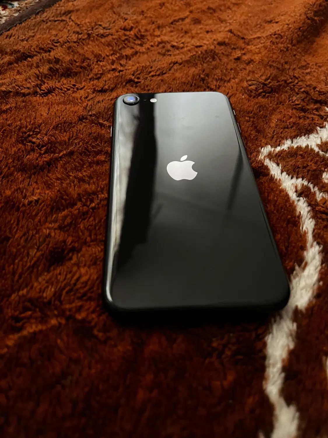 iphone se 2022|موبایل|تهران, آبشار تهران (دریاچه)|دیوار