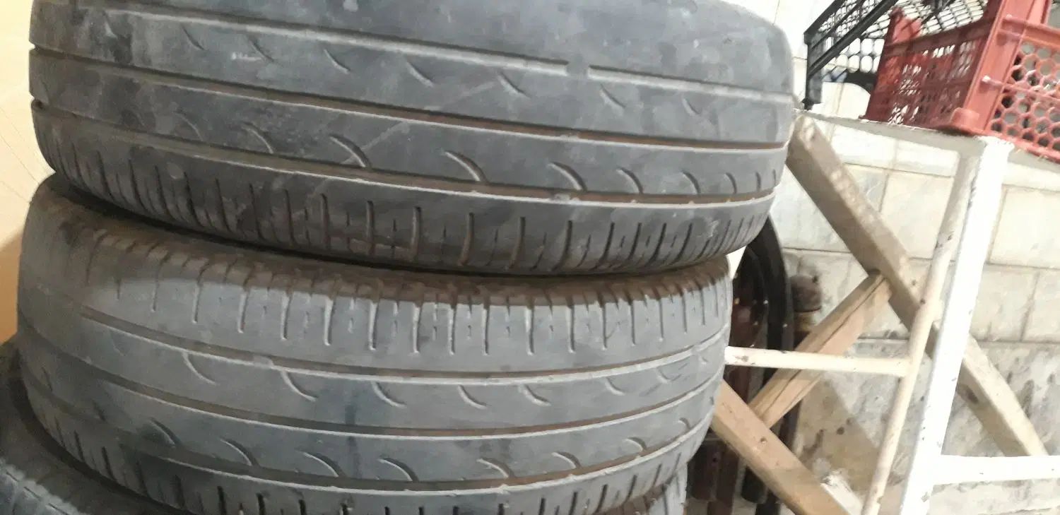 ۳فقر لاستیک ۱۴ برای پژو و ۲فقر پراید مناسب|قطعات یدکی و لوازم جانبی|بروجرد, |دیوار