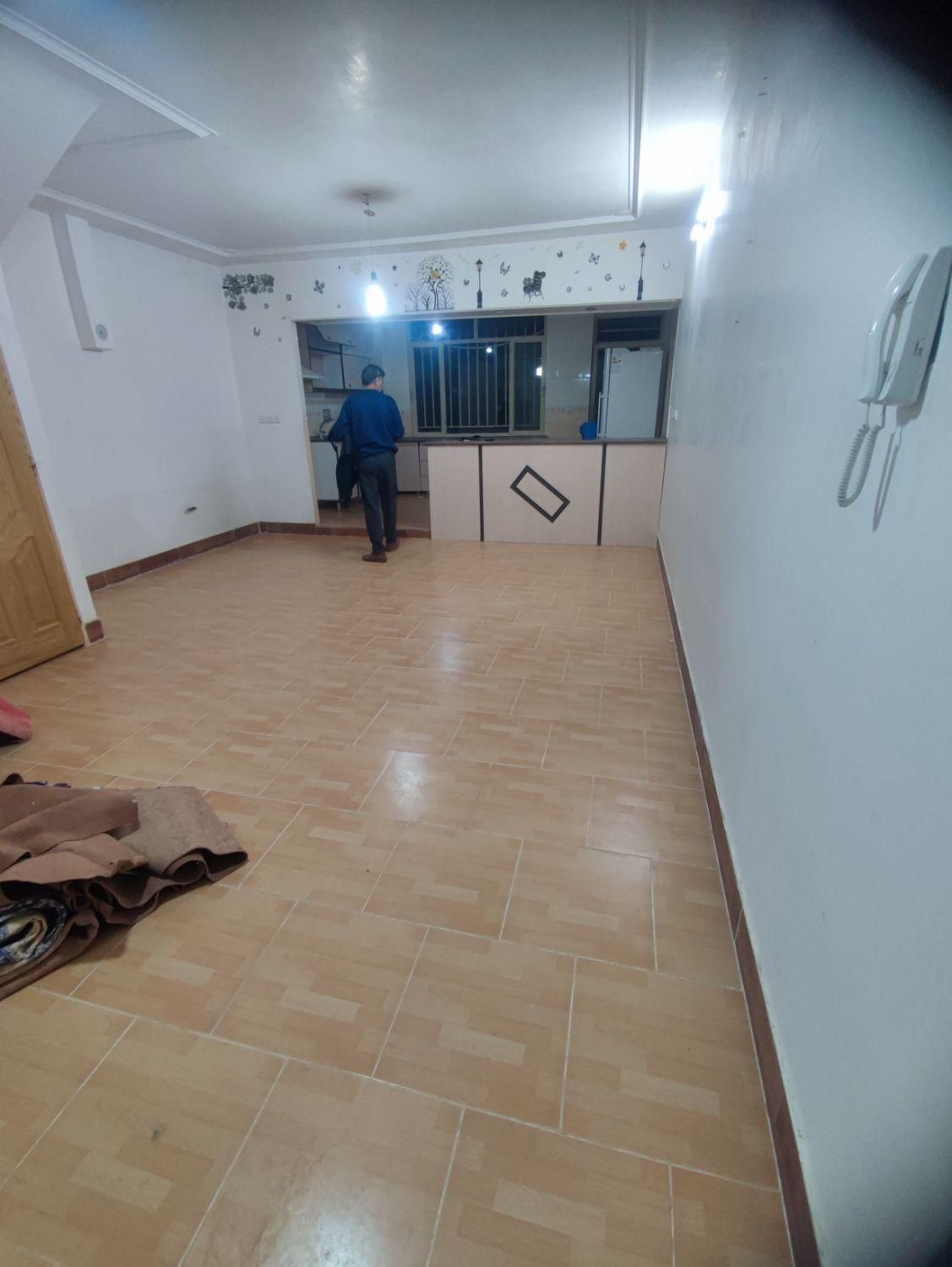 توحید شهر ، بلوک چهار، دوبلکس ، سه دنگی، اسکلت|فروش خانه و ویلا|سبزوار, توحیدشهر|دیوار