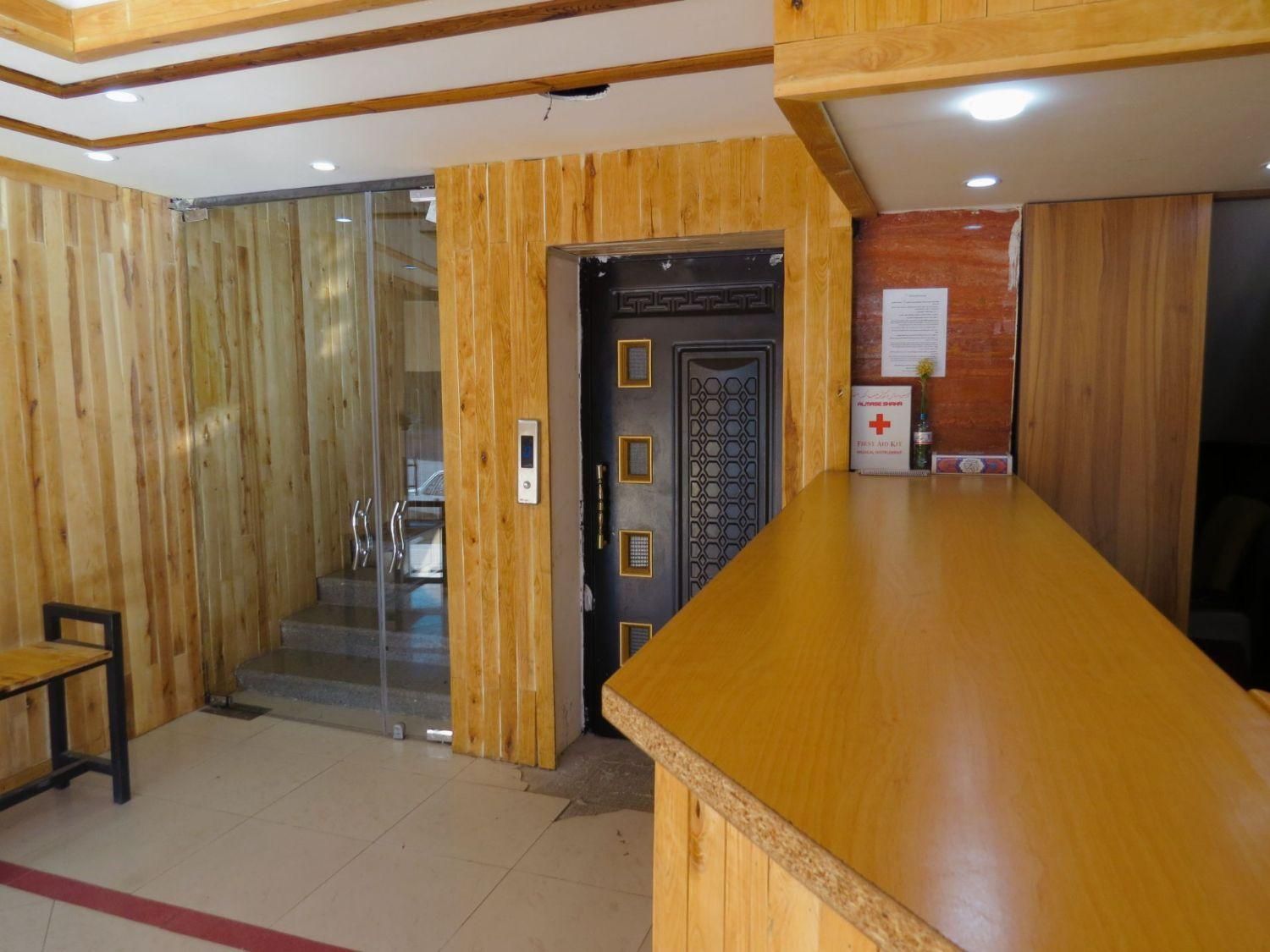 هتل آپارتمان مکران (میدان کوثر)|اجارهٔ کوتاهمدت آپارتمان و سوئیت|کرمان, |دیوار