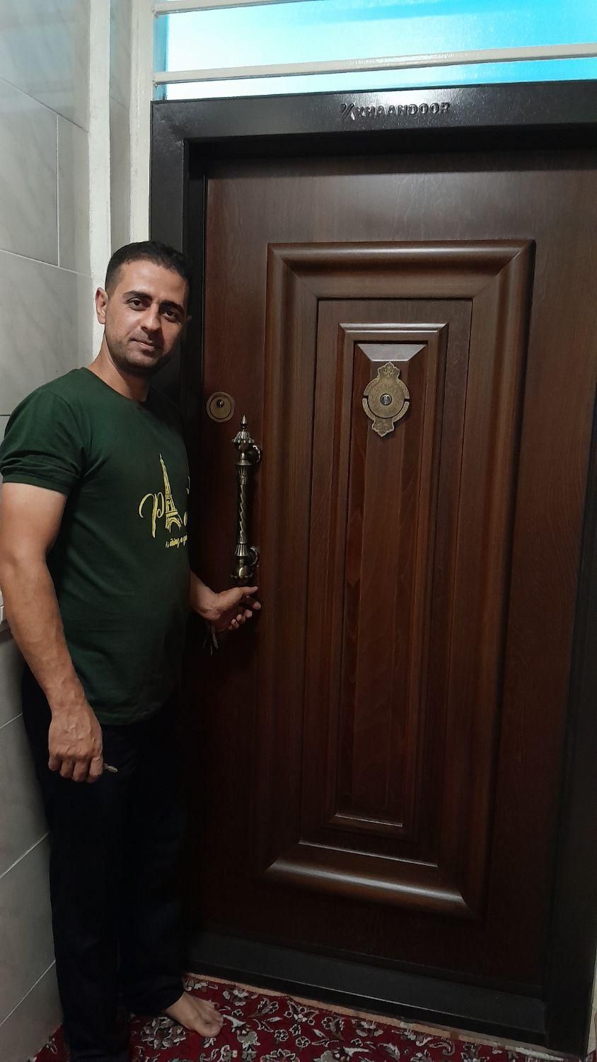 نصاب درب ضد سرقت و داخلی ( علیزاده)|خدمات پیشه و مهارت|شهریار, شهریار|دیوار