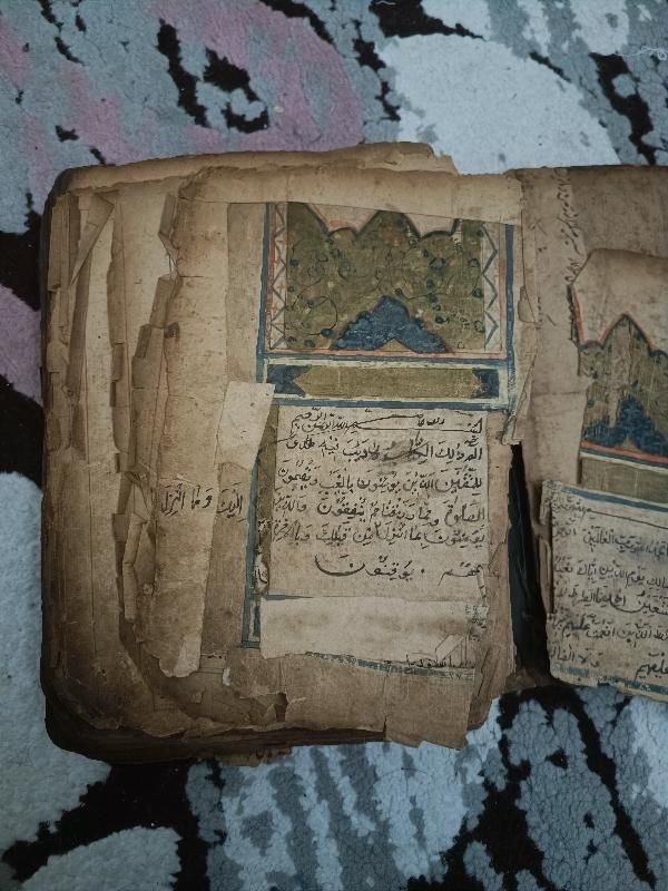 نسخه خطی قرآن دستنویس قدیمی|کلکسیون اشیاء عتیقه|تهران, پیروزی|دیوار