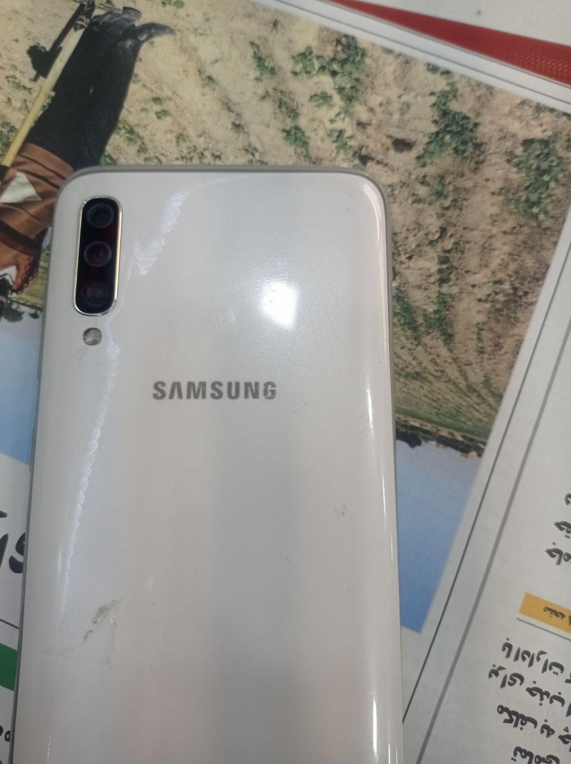 سامسونگ Galaxy A70 با حافظهٔ ۱۲۸ گیگابایت|موبایل|کاشمر, |دیوار