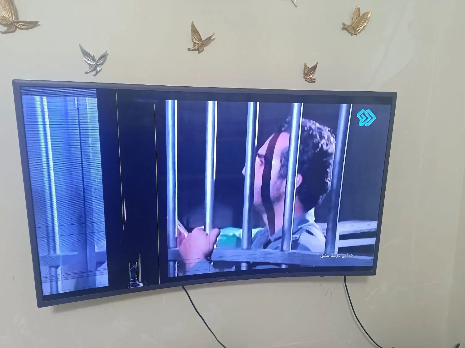 تلویزیون ۴۹اینچ خمیده سامسونگ پنل شکسته با تخفیف|تلویزیون و پروژکتور|شهریار, شهرک وائین|دیوار