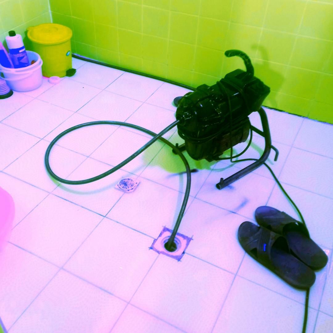 لوله بازکن فنرزنی کل کرج فنرزن۲۴ساعته و چاه باز کن|خدمات پیشه و مهارت|کرج, فاز ۲ مهرشهر|دیوار